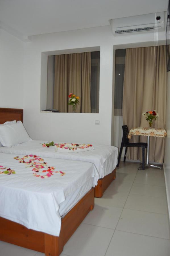 Hotel Zahrat Souss -Inezgane Экстерьер фото
